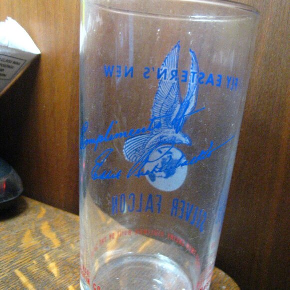 Eastern Airlines Silver Falcon 1950's Cocktail Glass - Picture 4 of 9